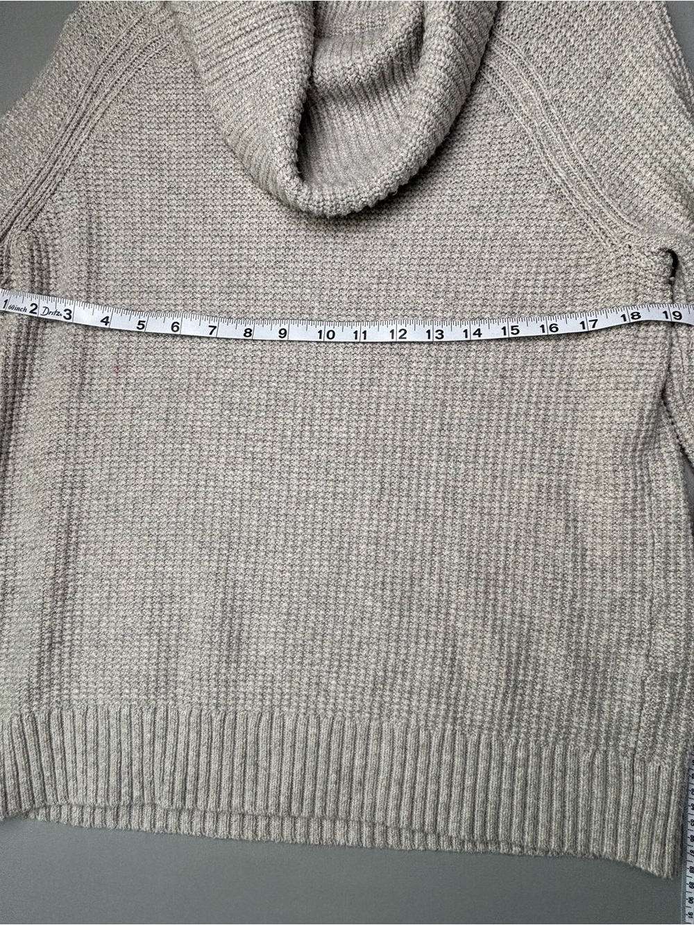 Market & Spruce Gray Chunky Knit Cowl Neck Sweater Cozy Oversized Thumbhole M - Picture 6 of 11